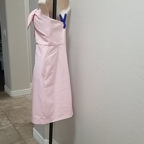 Dress - Picture 2 of 8